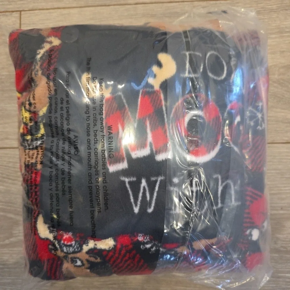 Womens Plush Red Moose‎ Christmas Funny Print Pajamas Sleeper Medium